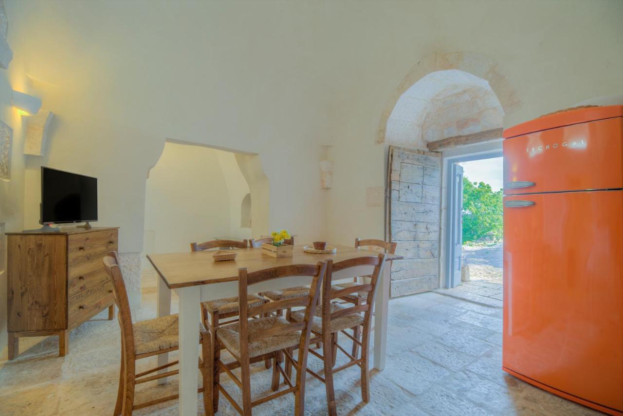Villa Trulli Capo Di Lupo By Rentbeat à Cisternino Extérieur photo
