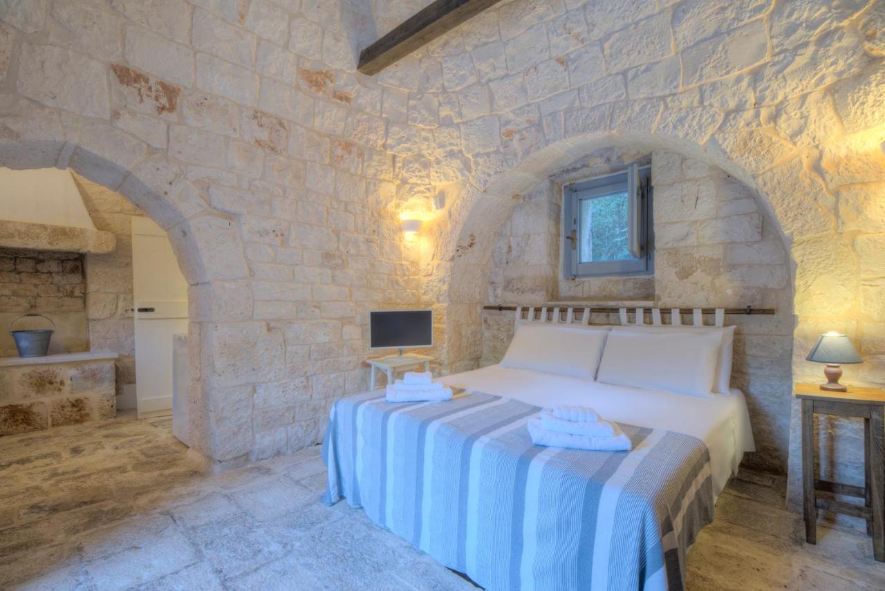 Villa Trulli Capo Di Lupo By Rentbeat à Cisternino Extérieur photo