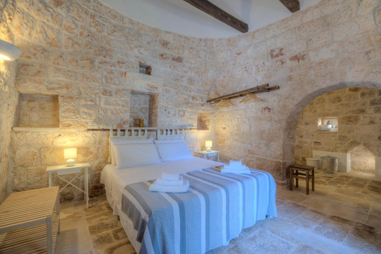 Villa Trulli Capo Di Lupo By Rentbeat à Cisternino Extérieur photo